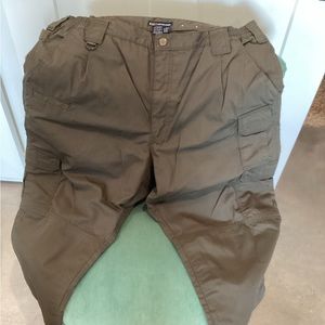 5.11 Taclite Pro NWT!!!! In olive!!